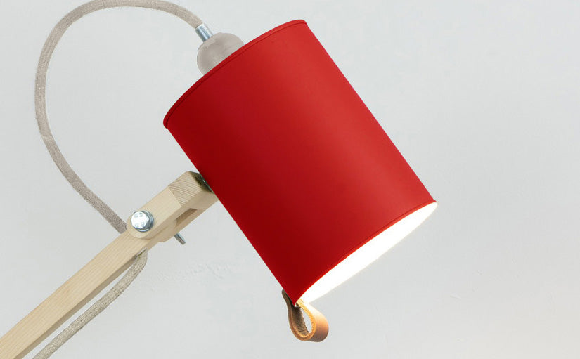 crop=color&color=rojo-claro&acabado-de-madera=natural&color-de-cable=beige|904c2beb7b8bd2d06df8767451a4e0ba