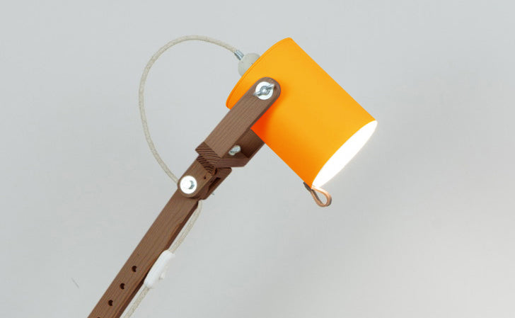 crop=color&color=amarillo-yema&acabado-de-madera=cafe&color-de-cable=beige|6e91dcd2df29beaf63f0d700377c5e71