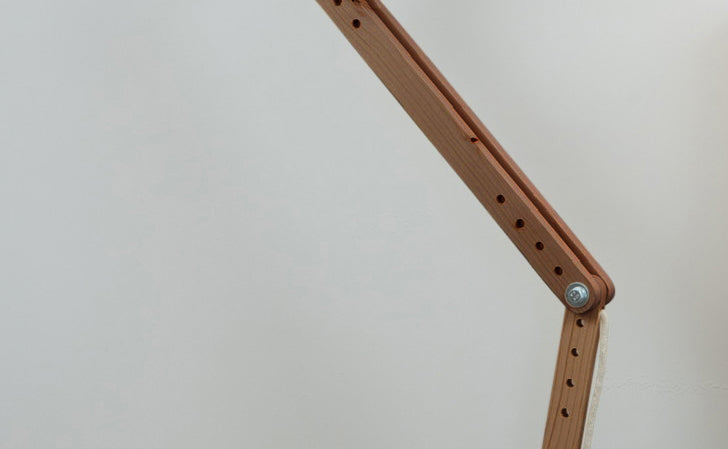 crop=acabado-de-madera&color=amarillo-yema&acabado-de-madera=cafe&color-de-cable=beige|6e91dcd2df29beaf63f0d700377c5e71