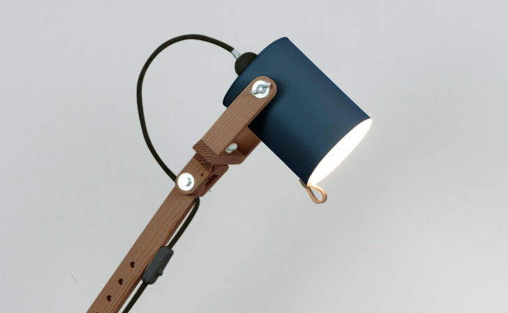crop=color&color=azul-oscuro&acabado-de-madera=cafe&color-de-cable=negro|8fe1aa7b98432eb0df2ad480cf6e0819
