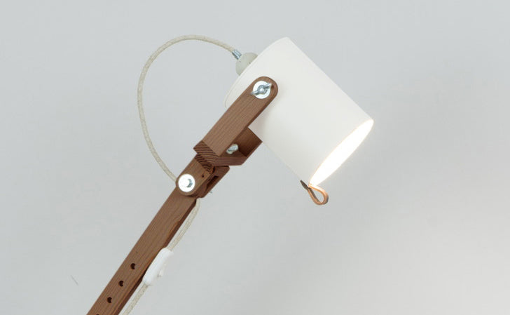 crop=color&color=blanco-mate&acabado-de-madera=cafe&color-de-cable=beige|810dd0bed04820e94d7c9eaceec7ad3b