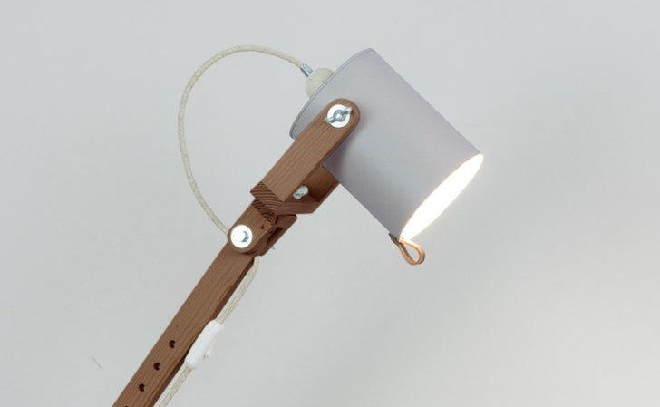 crop=color&color=gris-perla&acabado-de-madera=cafe&color-de-cable=beige|a37160ea5a8b8cbd558152602e92e767