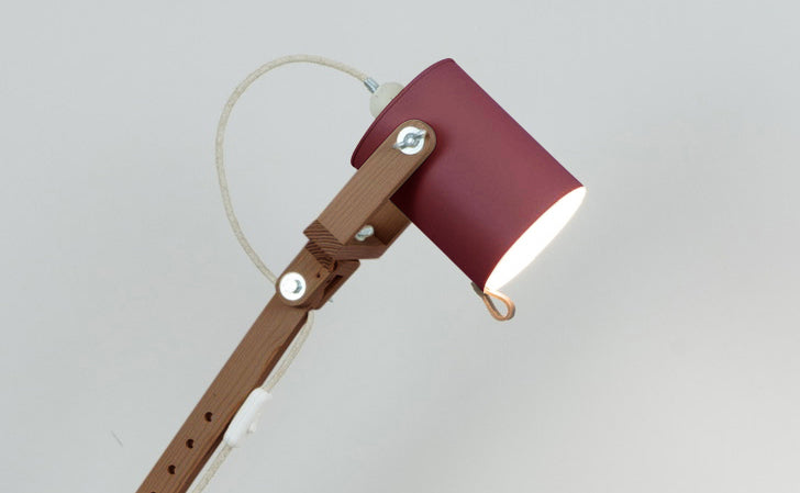 crop=color&color=morado&acabado-de-madera=cafe&color-de-cable=beige|1d093ed904ab5fdcdbefb3c1f5c68c9e