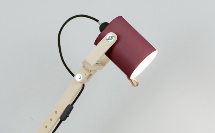 crop=color&color=morado&acabado-de-madera=natural&color-de-cable=negro|6b4eeae3b3f0f9f8495a9aac4bd6d2e2