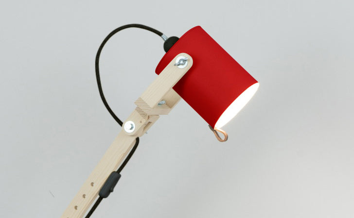 crop=color&color=rojo-claro&acabado-de-madera=natural&color-de-cable=negro|44cbf8c850cb882db1c904d65251fde0