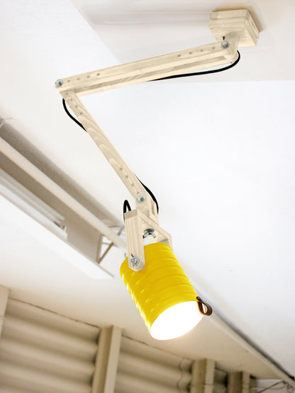 tamano=l&color=amarillo-claro&acabado-de-madera=natural&color-de-cable=negro|c216f7fee580440ea8517aa202fc5268
