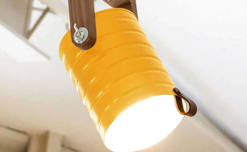 crop=color&tamano=l&color=amarillo-yema&acabado-de-madera=cafe&color-de-cable=beige|d7f67995d65da7285b96e4857aeef790