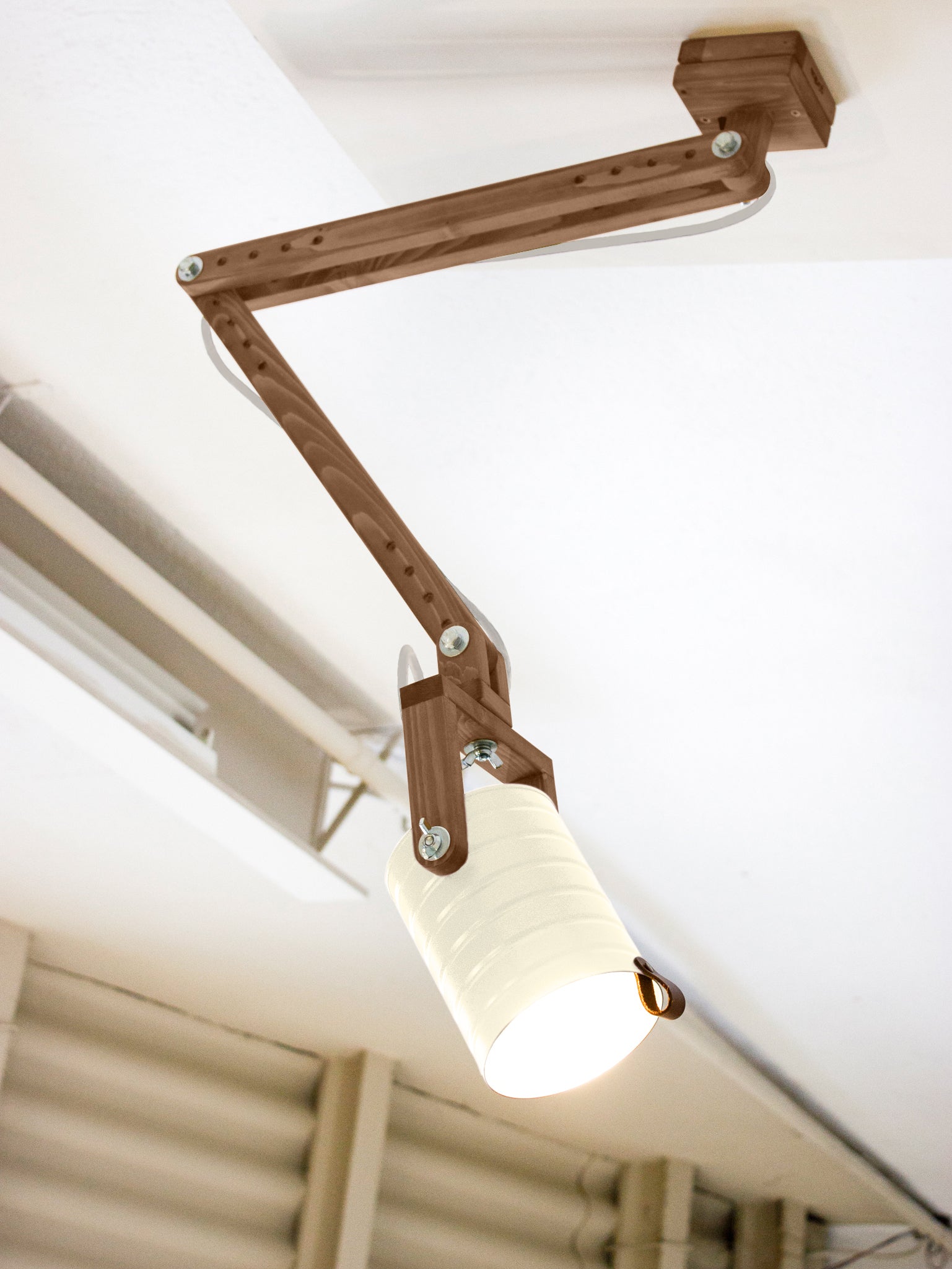 tamano=l&color=blanco-hueso&acabado-de-madera=cafe&color-de-cable=beige|6e0d41fe2d6f735986b62afb12423b55