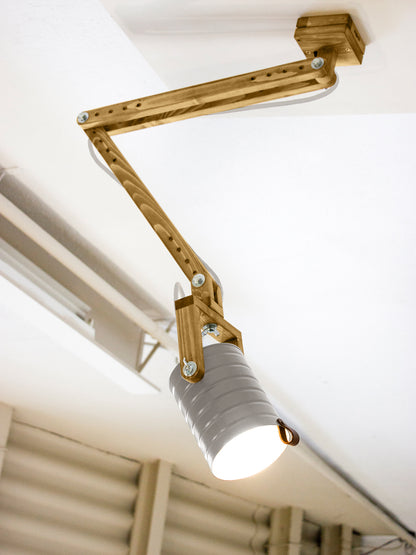 tamano=l&color=gris-koala&acabado-de-madera=caramelo&color-de-cable=beige|2811a2d14234fb0dbfe2ec1cecfa142c