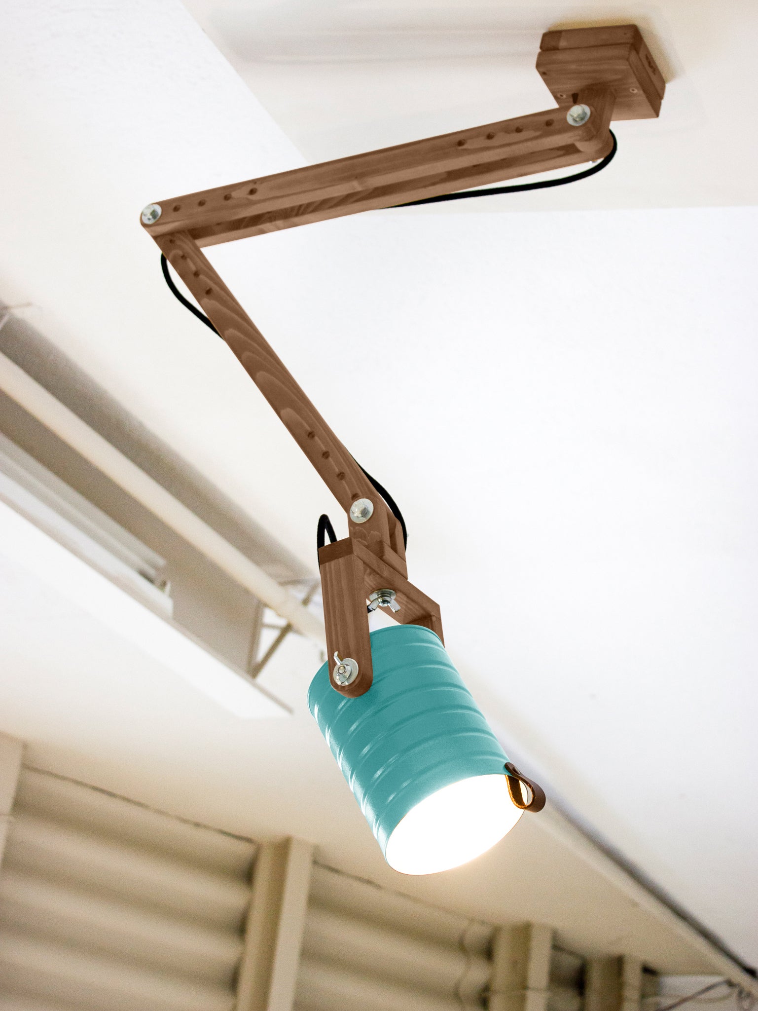 tamano=l&color=verde-bali&acabado-de-madera=cafe&color-de-cable=negro|ec9190f3b9d76dfc61ed3a46b2092fa4