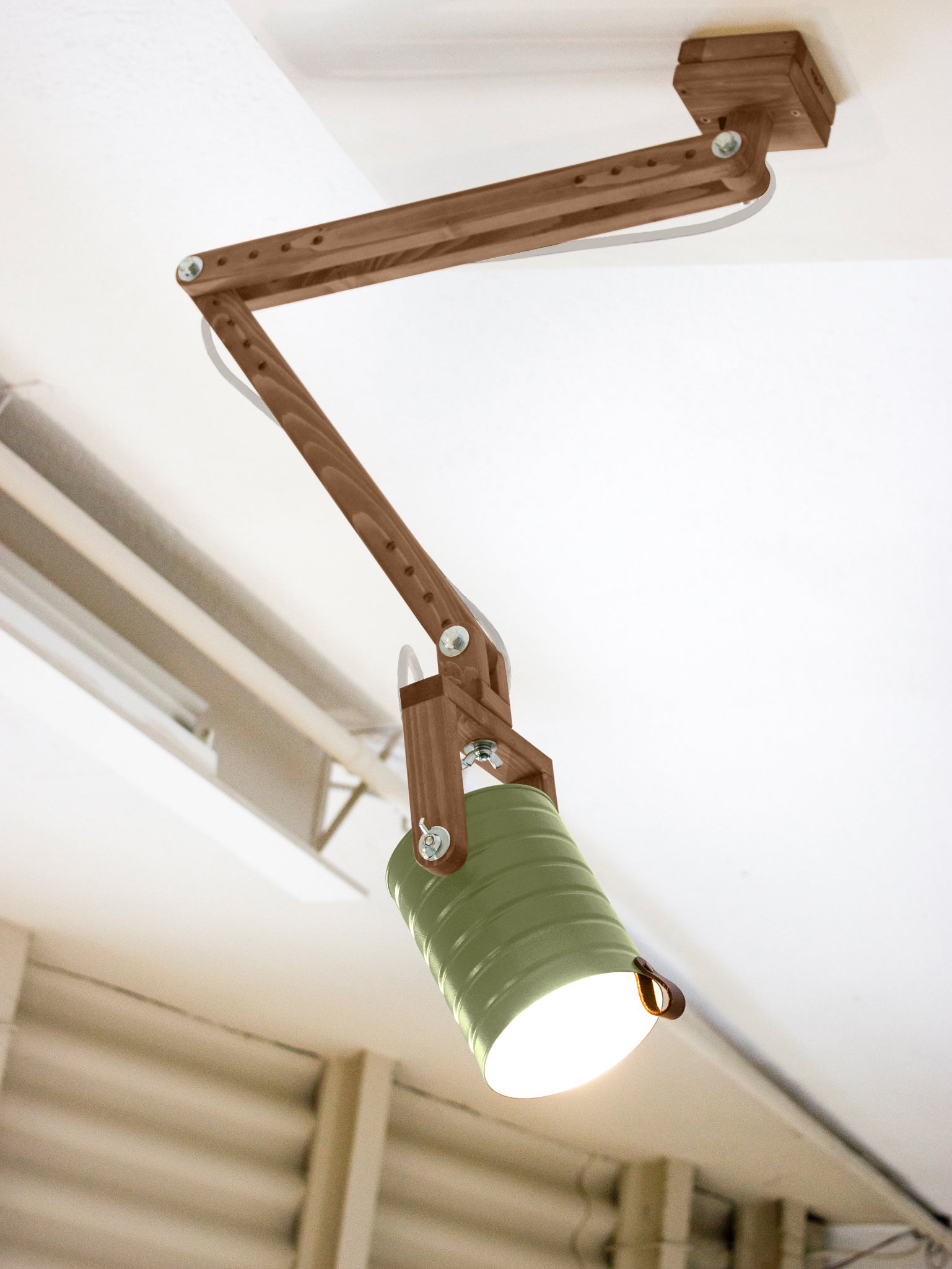tamano=l&color=verde-bonsai&acabado-de-madera=cafe&color-de-cable=beige|27718e3b95fe0eca3e06746167f62572