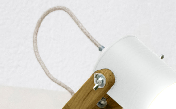 crop=color-de-cable&tamano=m&color=blanco-mate&acabado-de-madera=caramelo&color-de-cable=beige|cf7ed1436af4e782be3addc8669db901