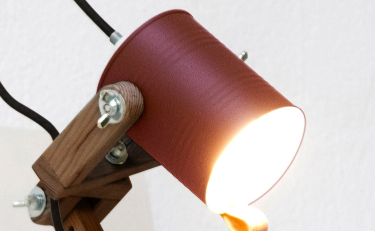 crop=color&tamano=m&color=morado&acabado-de-madera=cafe&color-de-cable=negro|e151a4ac7e75d4d25ba6b96466e635d0