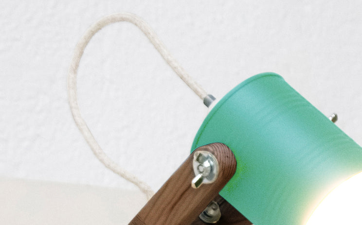 crop=color-de-cable&tamano=m&color=verde-bali&acabado-de-madera=cafe&color-de-cable=beige|28bd6c01fd2a481086dc765a61691d20