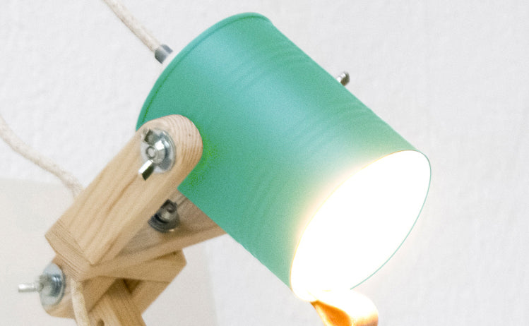 crop=color&tamano=m&color=verde-bali&acabado-de-madera=natural&color-de-cable=beige|67d93e95f59919dd104bb6cb5539a429