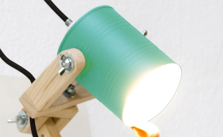 crop=color&tamano=m&color=verde-bali&acabado-de-madera=natural&color-de-cable=negro|257d74317b6bf14cf39e7f8e3a940008