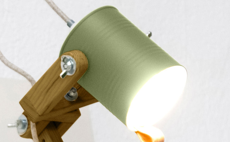 crop=color&tamano=m&color=verde-bonsai&acabado-de-madera=caramelo&color-de-cable=beige|b1cf42bbcd099c6d2d1222e1d7446965