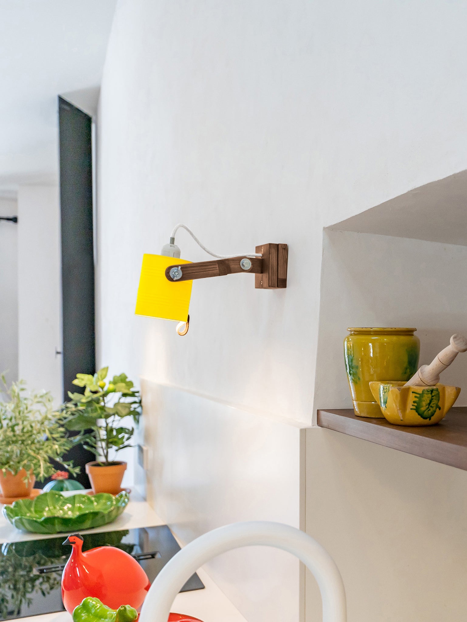 tamano=s&color=amarillo-claro&acabado-de-madera=cafe&color-de-cable=beige|b881dc8870cec3fd4431cda240709d6b