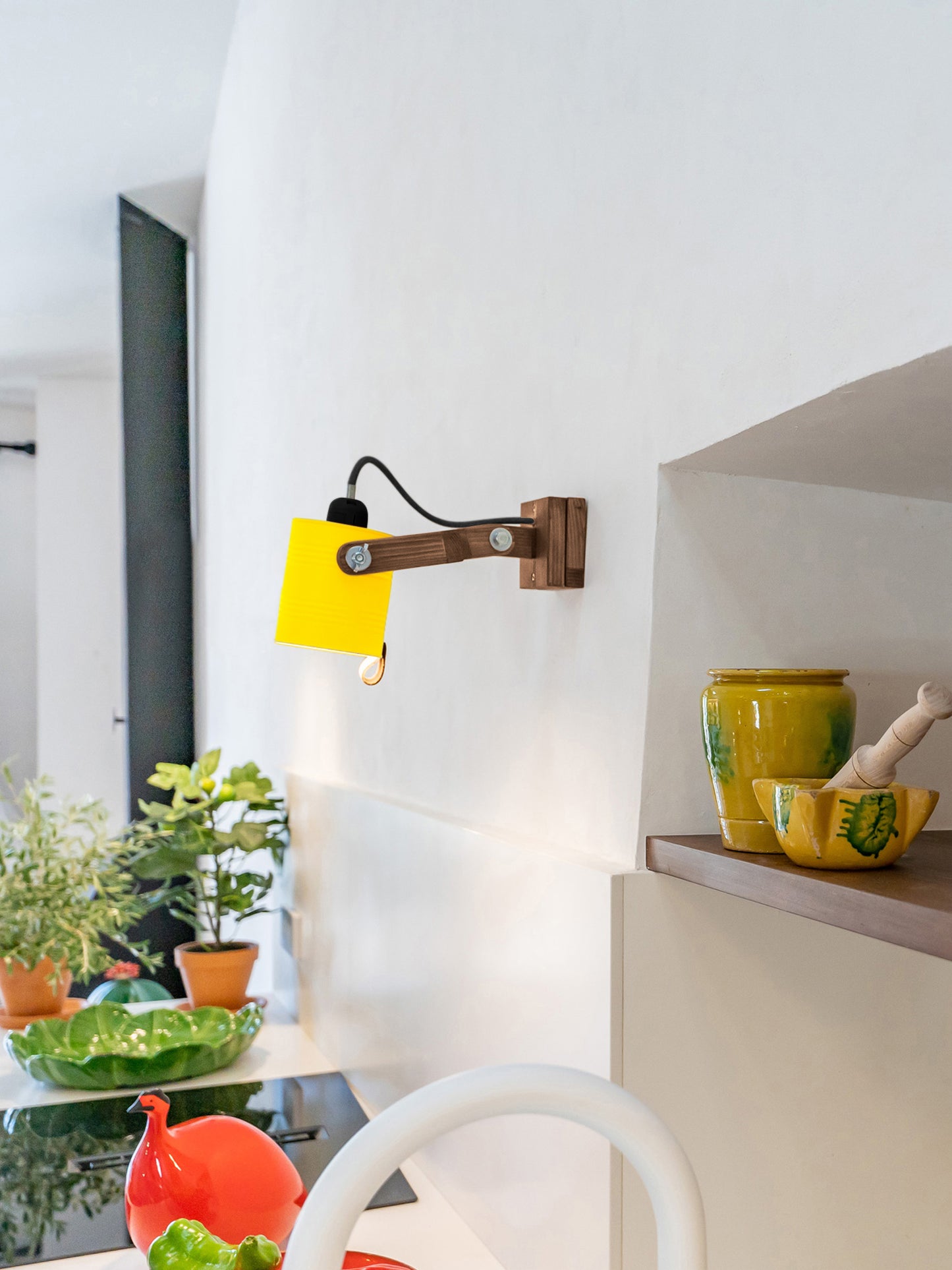 tamano=s&color=amarillo-claro&acabado-de-madera=cafe&color-de-cable=negro|f592a5eef8b893d40da8680ec4d61459