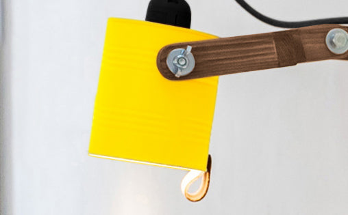 crop=color&tamano=s&color=amarillo-claro&acabado-de-madera=cafe&color-de-cable=negro|f592a5eef8b893d40da8680ec4d61459
