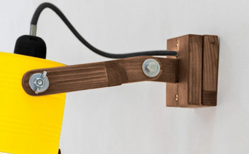 crop=acabado-de-madera&tamano=s&color=amarillo-claro&acabado-de-madera=cafe&color-de-cable=negro|f592a5eef8b893d40da8680ec4d61459