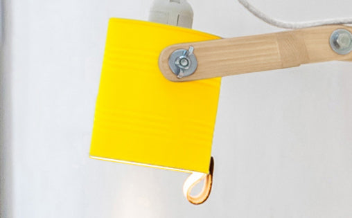 crop=color&tamano=s&color=amarillo-claro&acabado-de-madera=natural&color-de-cable=beige|390bde44e8e05c16b9cae86f33002ce0