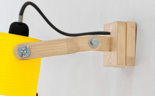 crop=acabado-de-madera&tamano=s&color=amarillo-claro&acabado-de-madera=natural&color-de-cable=negro|a1244408770f802d19321c70e4f08c38