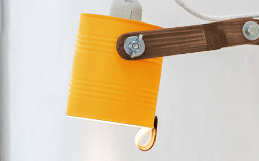 crop=color&tamano=s&color=amarillo-yema&acabado-de-madera=cafe&color-de-cable=beige|47d03950c0933627f29360c9be920a8b
