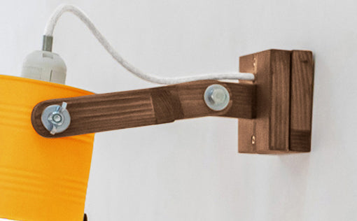 crop=acabado-de-madera&tamano=s&color=amarillo-yema&acabado-de-madera=cafe&color-de-cable=beige|47d03950c0933627f29360c9be920a8b