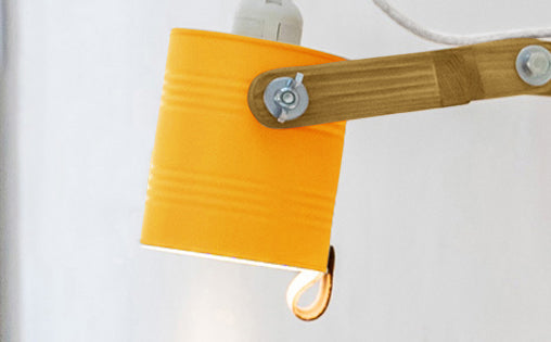 crop=color&tamano=s&color=amarillo-yema&acabado-de-madera=caramelo&color-de-cable=beige|cf597e25201eb7c0946f1ad4614a1017