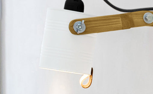 crop=color&tamano=s&color=blanco-mate&acabado-de-madera=caramelo&color-de-cable=negro|0fa1fe996589b4fdfb428b25e44837a8