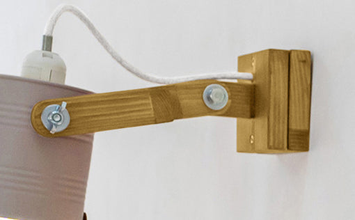 crop=acabado-de-madera&tamano=s&color=gris-koala&acabado-de-madera=caramelo&color-de-cable=beige|3bb696640594dd95f8d01b9e85c97ca2