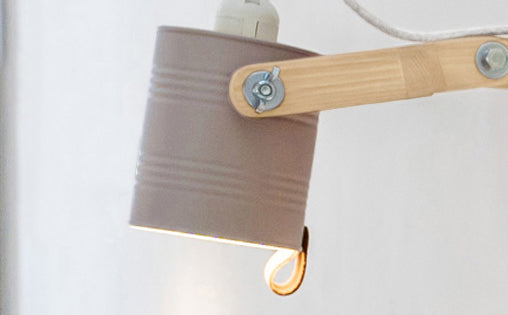 crop=color&tamano=s&color=gris-koala&acabado-de-madera=natural&color-de-cable=beige|e9b3f01d8bb885b17ef96c399cab9d34