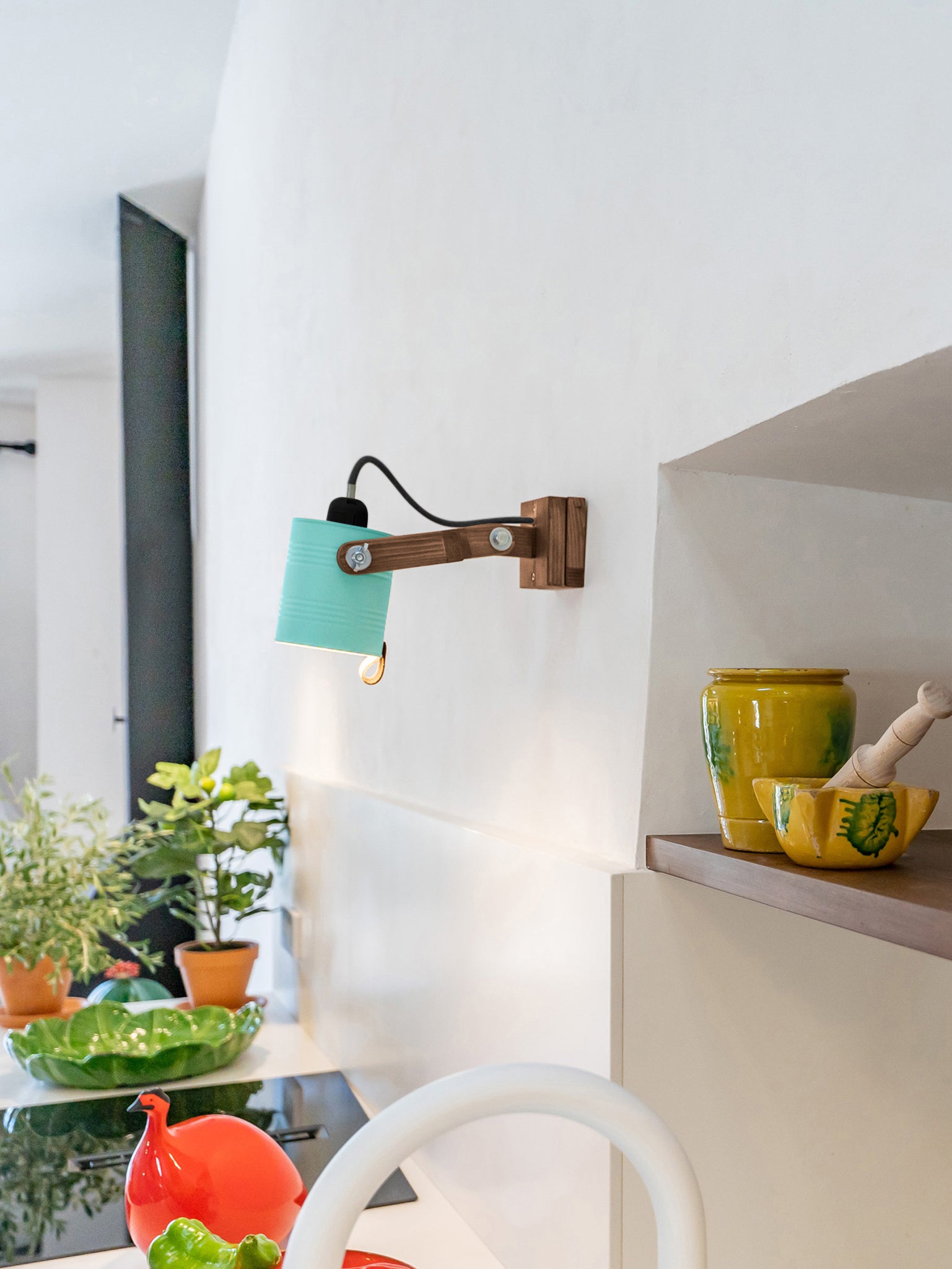 tamano=s&color=verde-bali&acabado-de-madera=cafe&color-de-cable=negro|6be2d88047a29ba81136cc9b30616523