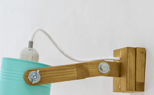 crop=color-de-cable&tamano=s&color=verde-bali&acabado-de-madera=caramelo&color-de-cable=beige|aebe206a8028aa24003c3d9433ca7694