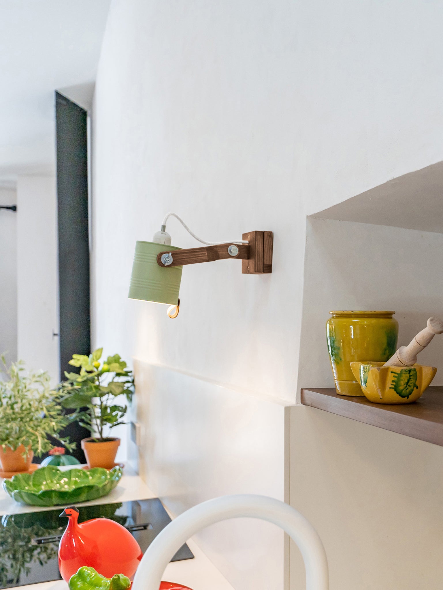 tamano=s&color=verde-bonsai&acabado-de-madera=cafe&color-de-cable=beige|018f137b994151af46cb5cca85650510