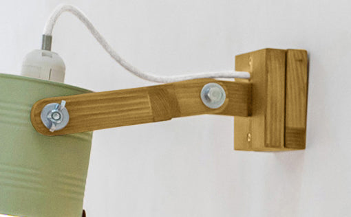 crop=acabado-de-madera&tamano=s&color=verde-bonsai&acabado-de-madera=caramelo&color-de-cable=beige|429be057bb7c3c5eabd68e6bb76b9563