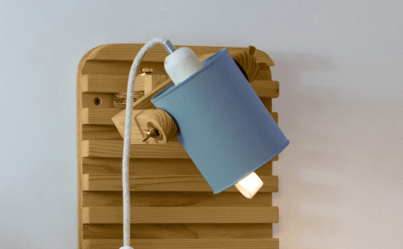 crop=color&color=gris-azulado&acabado-de-madera=caramelo&color-de-cable=beige|cccdf63bc770c6e5f4b6e75b6b43fb7b