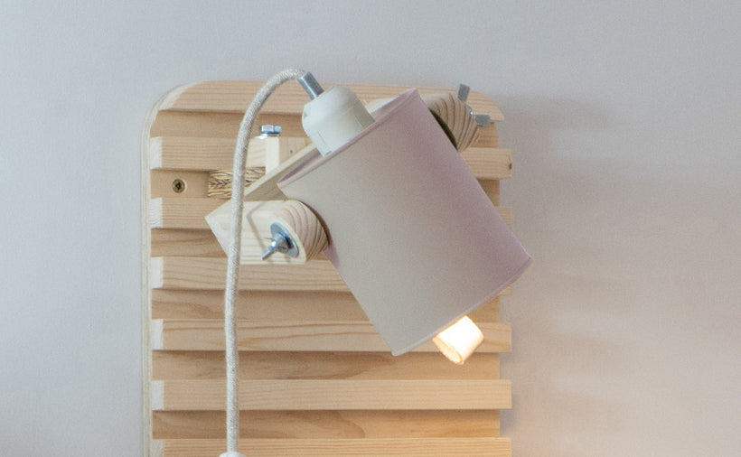 crop=color&color=gris-koala&acabado-de-madera=natural&color-de-cable=beige|d4e219d212b509dc751c06811f02beea