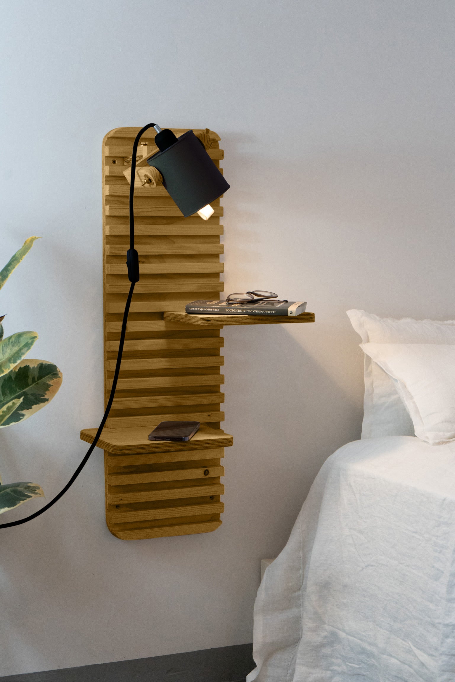 color=negro&acabado-de-madera=caramelo&color-de-cable=negro|d4b8bd2fd33b7b2c6a4669ae5eab1718