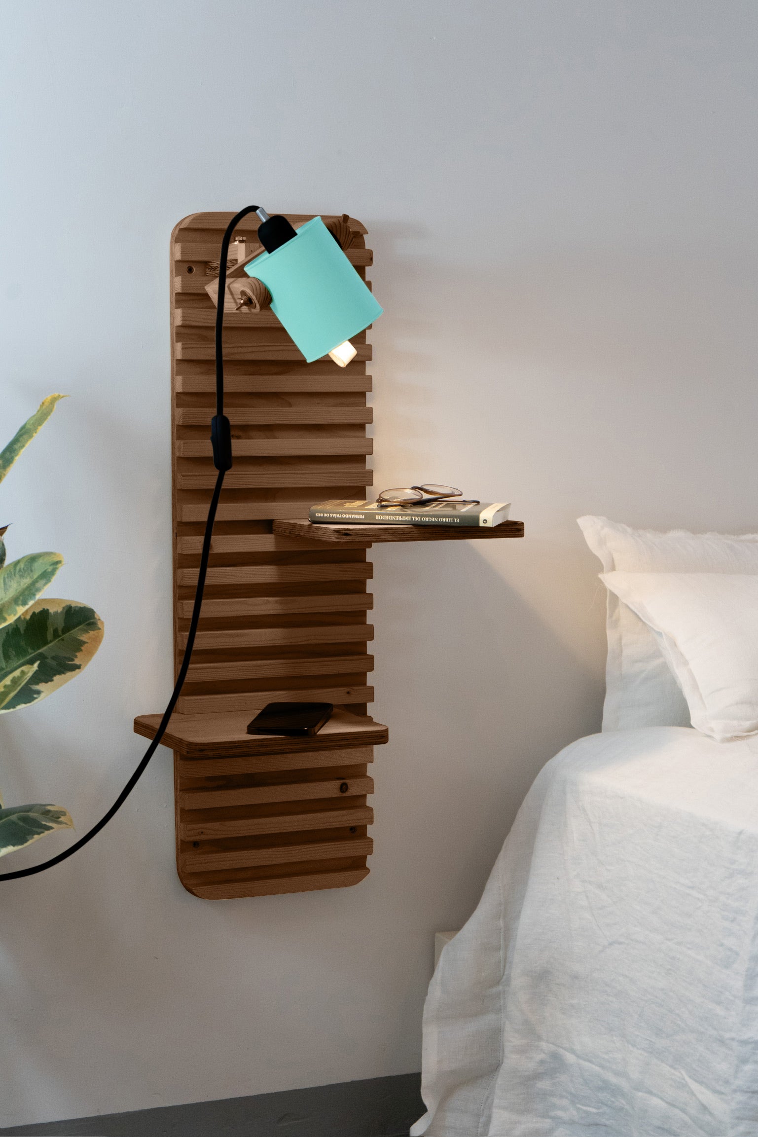 color=verde-bali&acabado-de-madera=cafe&color-de-cable=negro|04499cafbc764d2a532a34bb24958fcb