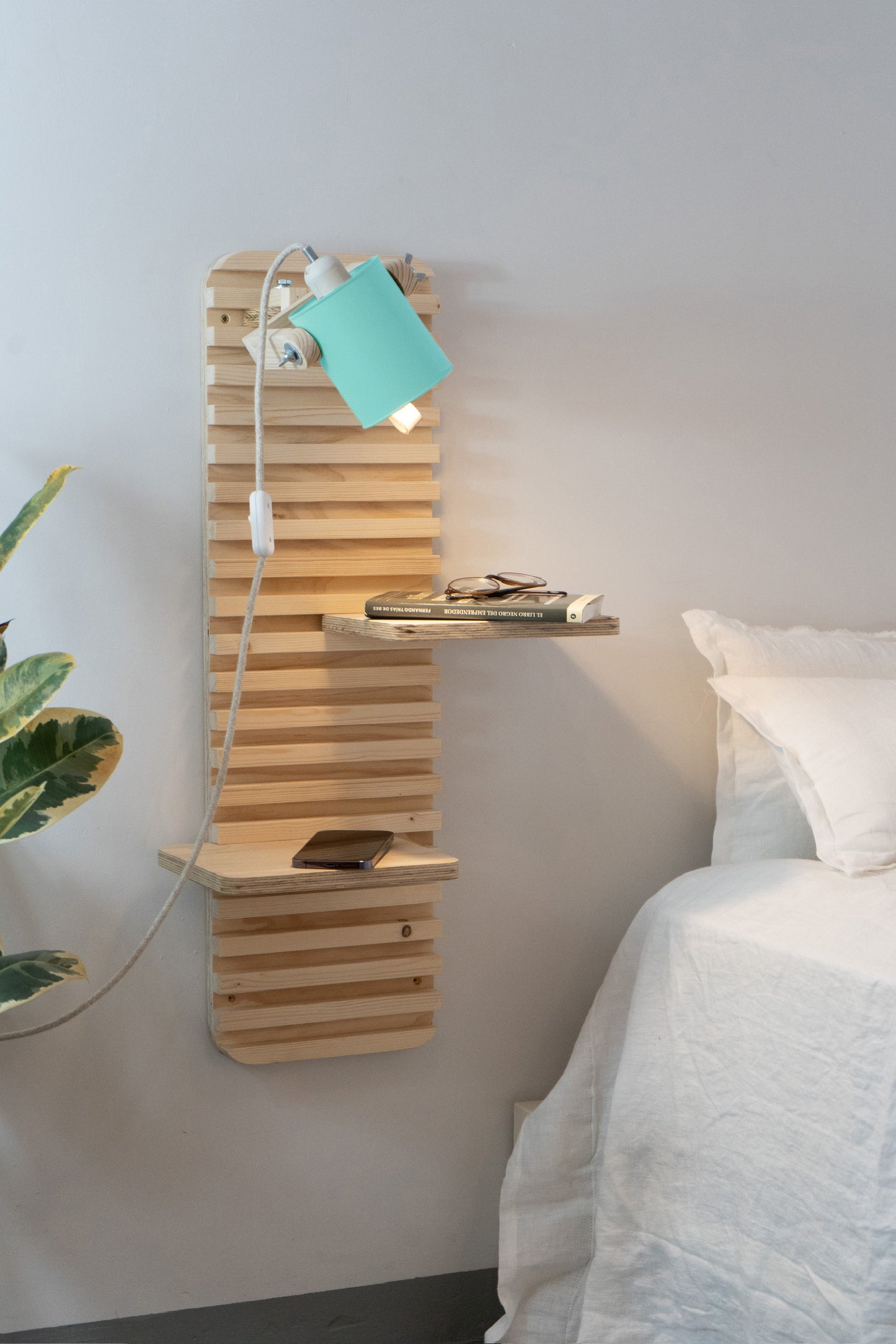 color=verde-bali&acabado-de-madera=natural&color-de-cable=beige|9242ede102b6f52f9dd8ba273c7c0b4a