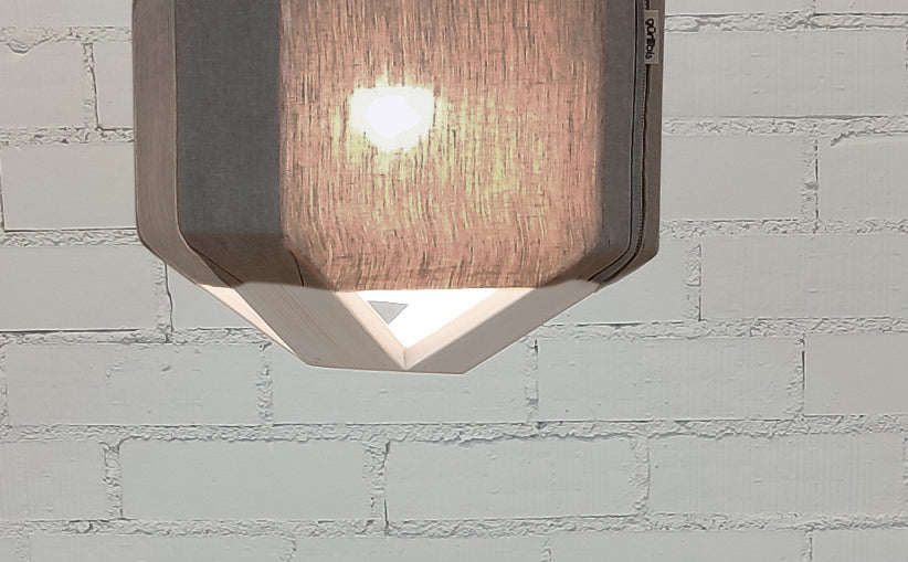 crop=acabado-de-madera&tamano=m&color=gris&acabado-de-madera=natural&color-de-cable=beige|f97864b186f29aa343ce5e8e6ec9200c