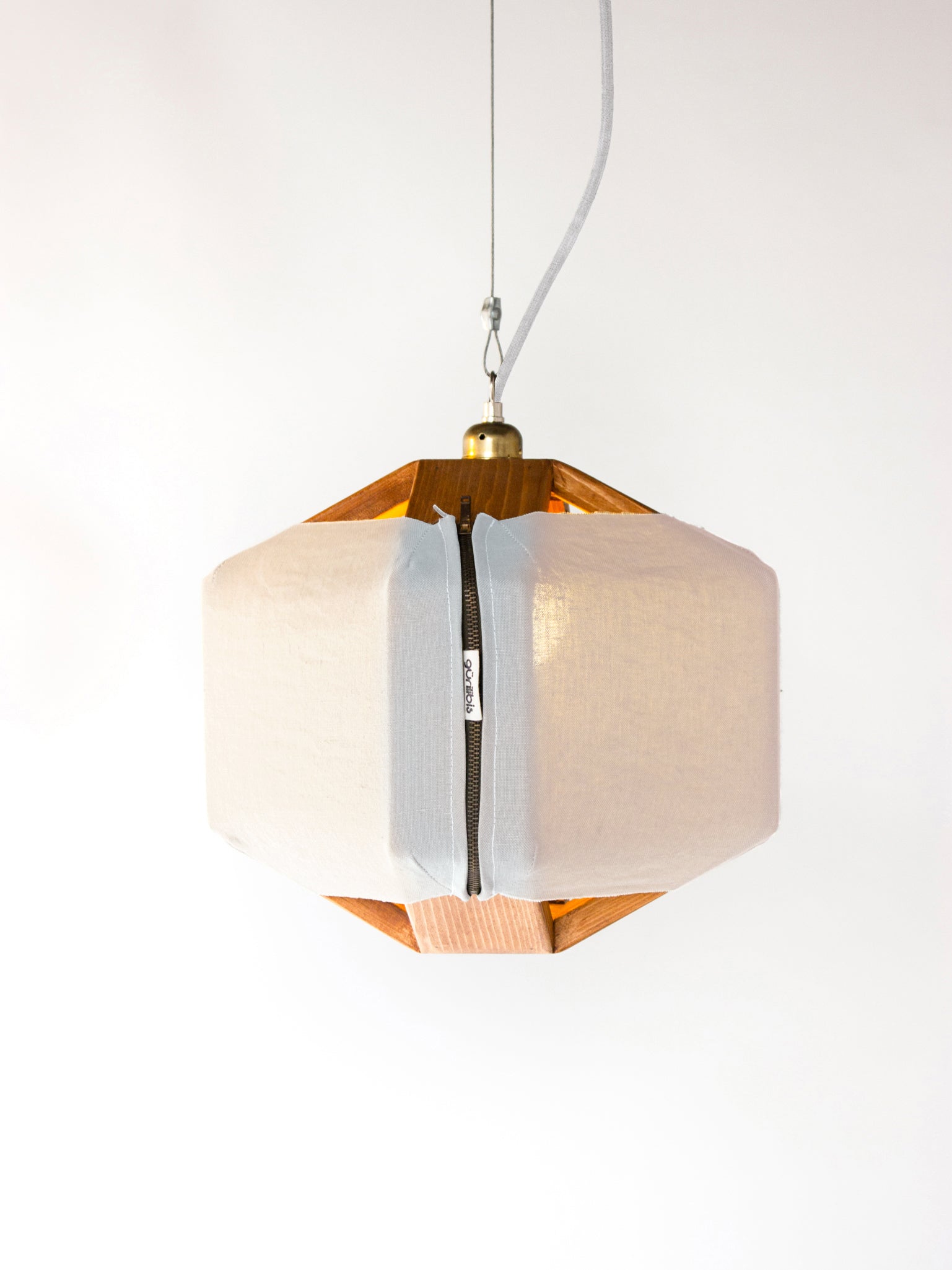 tamano=s&color=beige&acabado-de-madera=cafe&color-de-cable=beige|fe698b1256d75e5d1b617f5626037d23