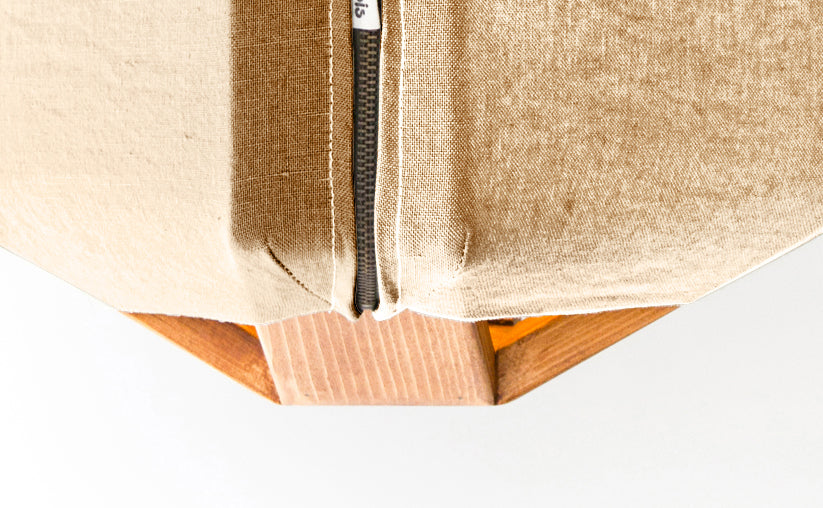 crop=acabado-de-madera&tamano=s&color=gris&acabado-de-madera=cafe&color-de-cable=beige|3e32f07dee71f45658685307af3dd959