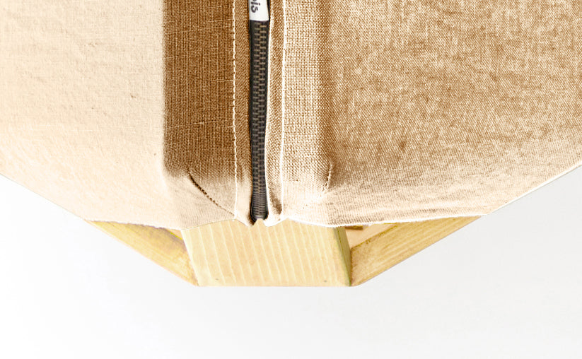 crop=acabado-de-madera&tamano=s&color=gris&acabado-de-madera=caramelo&color-de-cable=beige|625bfac9f59bd3aedd3e30847dd23205