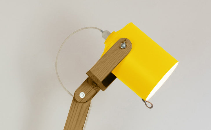 crop=color&color=amarillo-claro&acabado-de-madera=caramelo&color-de-cable=beige|e1a1353be049f5dc49fb7196509537e6