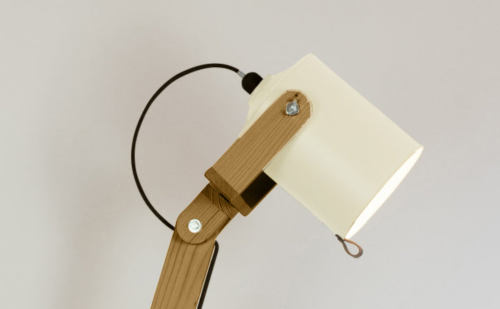 crop=color&color=blanco-hueso&acabado-de-madera=caramelo&color-de-cable=negro|1c6523029f98a61e54777ec4df3cfbe6