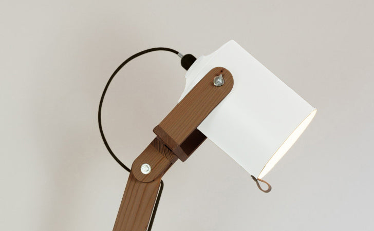crop=color&color=blanco-mate&acabado-de-madera=cafe&color-de-cable=negro|24f6f53e157755509a3259a38a714f0c