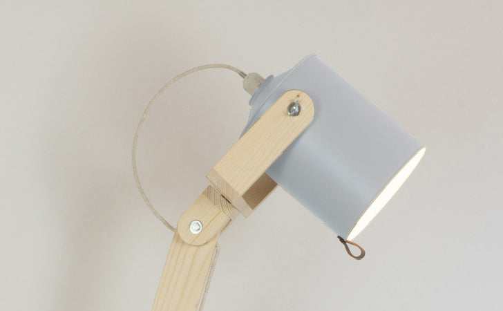 crop=color&color=gris-perla&acabado-de-madera=natural&color-de-cable=beige|e7f082d7ea7c94a3d12432df5fc655e9